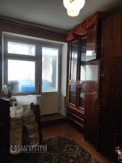 3-x квартира, Комарова, 12