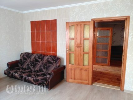 Будинок, Набережна Будинок, Набережна