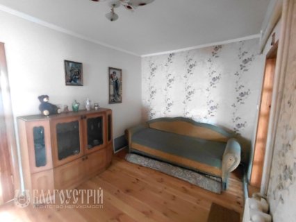 Будинок, Набережна Будинок, Набережна