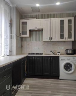 2-x квартира, Грушевського 2-x квартира, Грушевського