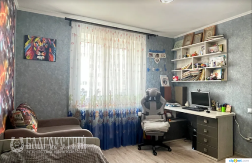 3-x квартира, Левка Лук`яненка (Ватутіна), 137Б