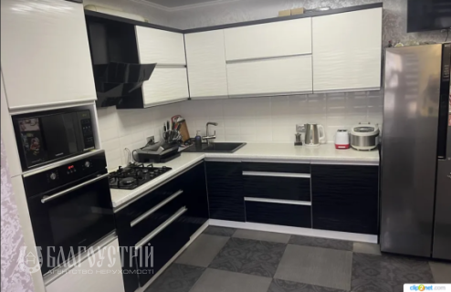 3-x квартира, Левка Лук`яненка (Ватутіна), 137Б