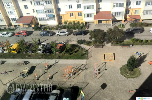 3-x квартира, Левка Лук`яненка (Ватутіна), 137Б 3-x квартира, Левка Лук`яненка (Ватутіна), 137Б