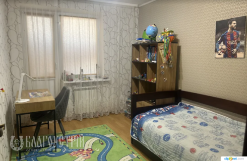3-x квартира, Пирогова