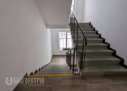 1-x квартира, Миколаївська, 29