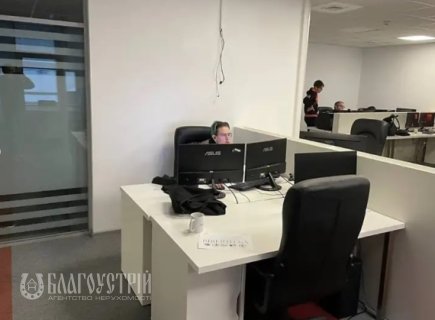 Комерційна нерухомість, Космонавтів проспект, 30а Комерційна нерухомість, Космонавтів проспект, 30а