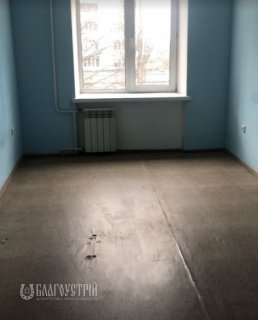 4-x квартира, Антонова Олега
