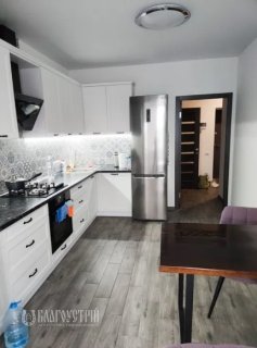 1-x квартира, Академіка Янгеля, 6