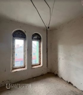 2-x квартира, Будівельників, 9