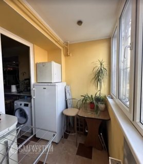 3-x квартира, Зодчих